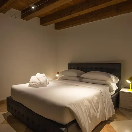 Filippini Flat * Verona