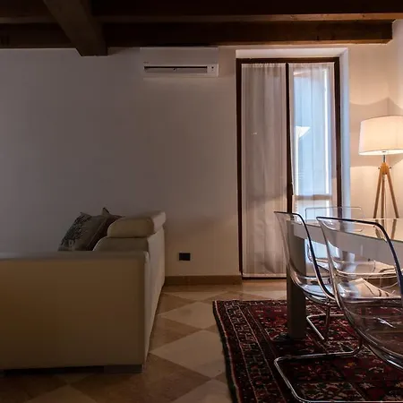 Appartement Filippini Flat *